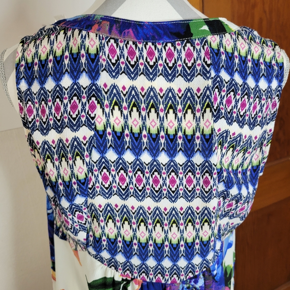 Womens Fig and Flower Long Sleeveless Button front Floral print top Size Medium - Picture 5 of 9